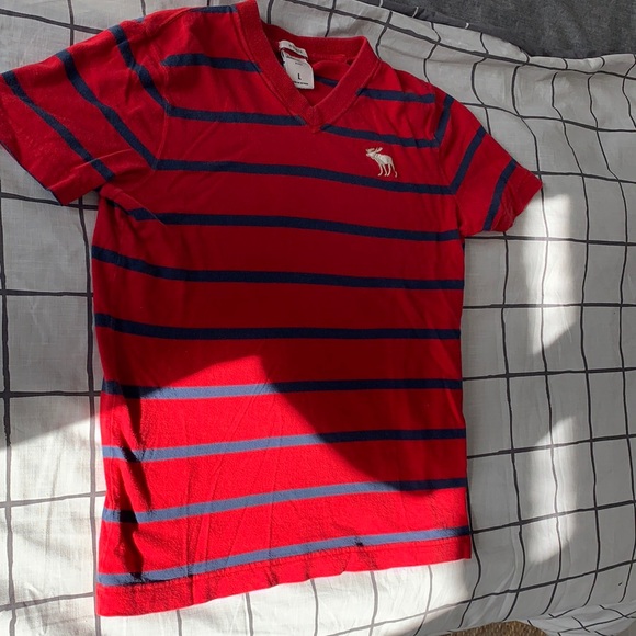 abercrombie kids t shirt v neck - Picture 1 of 3